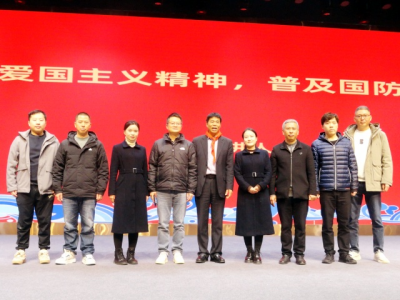 庄宏华老司令员国防教育报告会在成都十陵举行