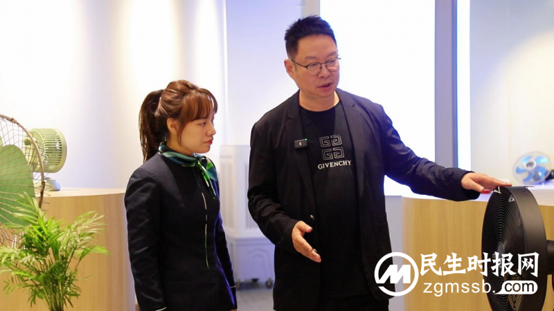《上海证券报》丨民生银行:全面升级服务 助力小微成长 《上海证券报》丨民生银行:全面升级服务 助力小微成长