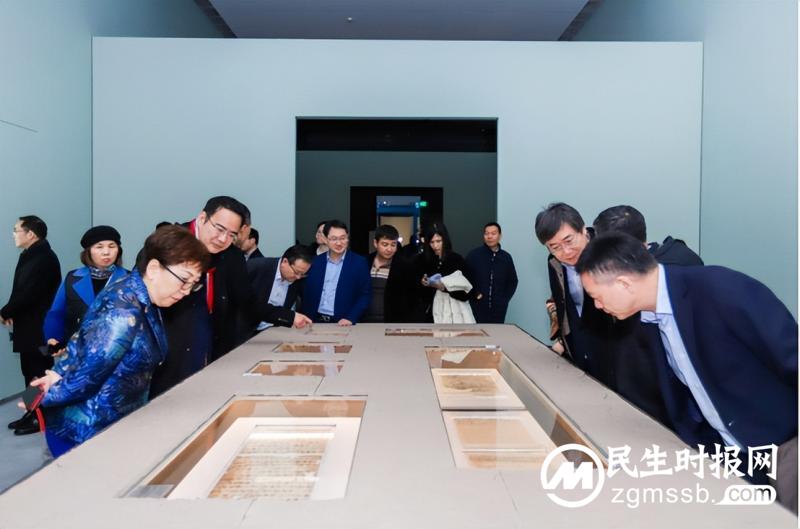 文明的融合“驼铃声响——丝绸之路艺术大展”在北京民生现代美术馆开幕 文明的融合“驼铃声响——丝绸之路艺术大展”在北京民生现代美术馆开幕
