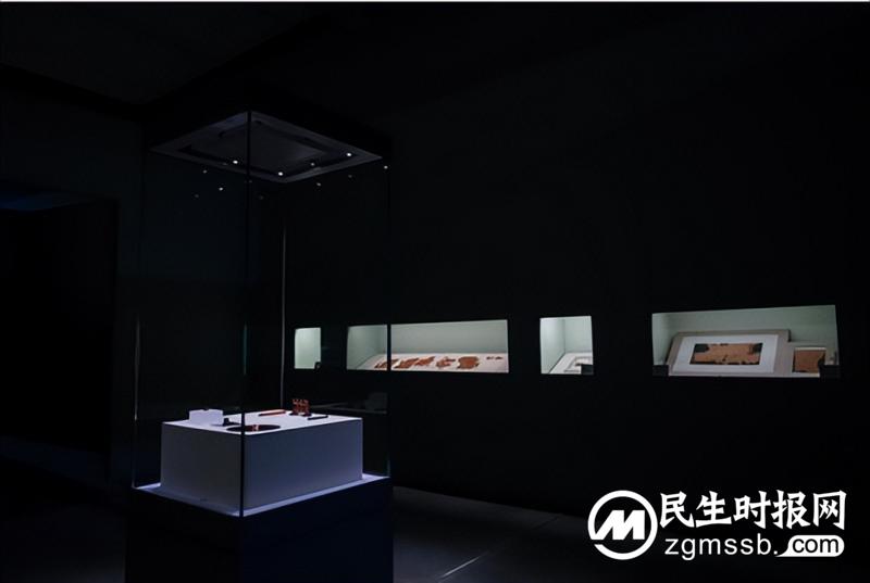 文明的融合“驼铃声响——丝绸之路艺术大展”在北京民生现代美术馆开幕 文明的融合“驼铃声响——丝绸之路艺术大展”在北京民生现代美术馆开幕