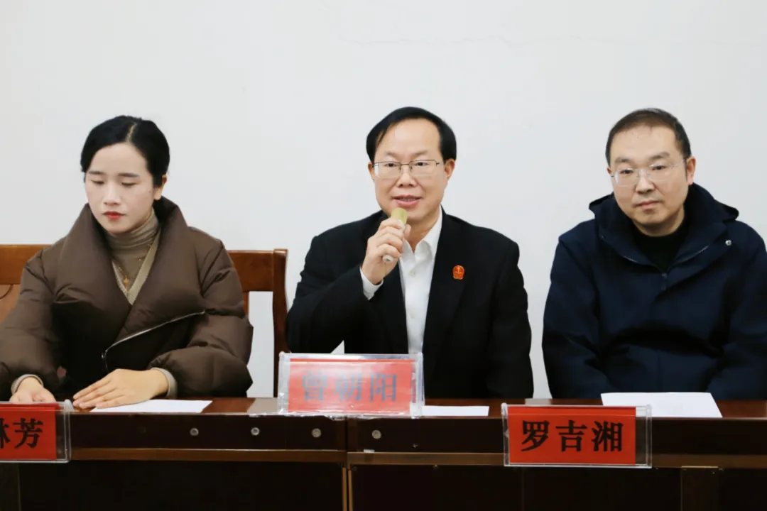 暖心系桑榆 健康迎新春——湘潭县法院邀请退休老干部“回家”团圆 暖心系桑榆 健康迎新春——湘潭县法院邀请退休老干部“回家”团圆