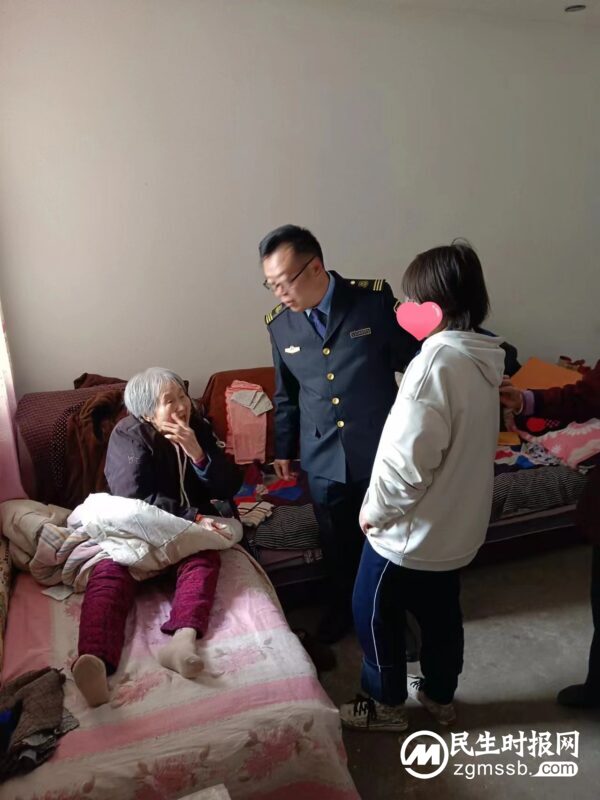 国威特卫应急救援涉县大队关爱困难学生