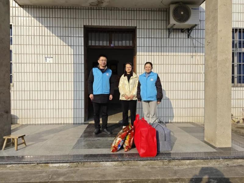 寒冬送暖,与爱童行 | 湘潭市困境儿童及散居孤儿收获冬日温暖 寒冬送暖,与爱童行 | 湘潭市困境儿童及散居孤儿收获冬日温暖