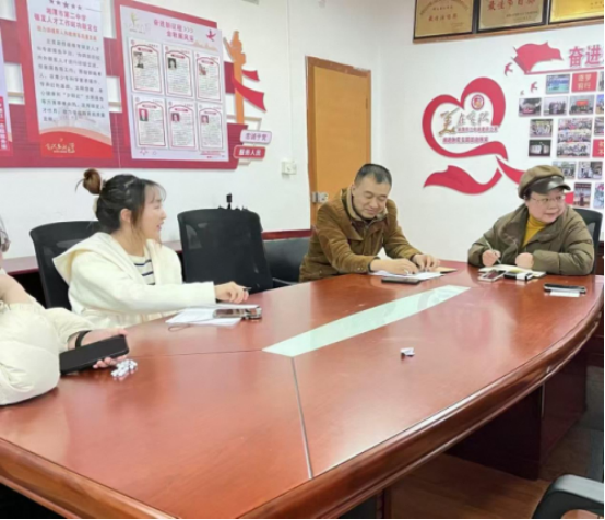 蹲点指导助教研,凝心聚力启新篇 ——湘潭市第二中学新学期第一次教研组活动 蹲点指导助教研,凝心聚力启新篇 ——湘潭市第二中学新学期第一次教研组活动