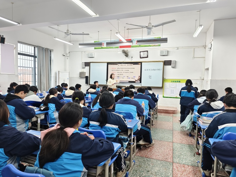春至校园,督查助力开学行 一一湘机中学迎接湘潭市教育局开学工作实地督查 春至校园,督查助力开学行 一一湘机中学迎接湘潭市教育局开学工作实地督查