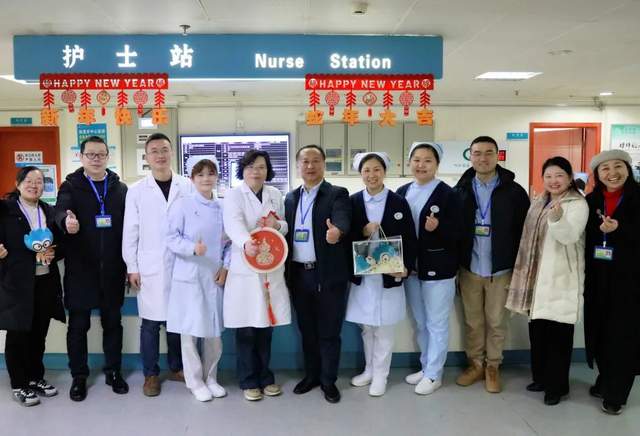 我爱惠景我的家,情暖“医”线福满堂 我爱惠景我的家,情暖“医”线福满堂