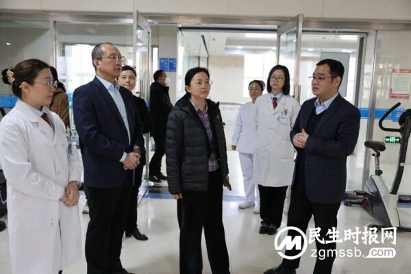 邯郸市卫健委主任李小静莅临邯郸明仁医院调研指导工作