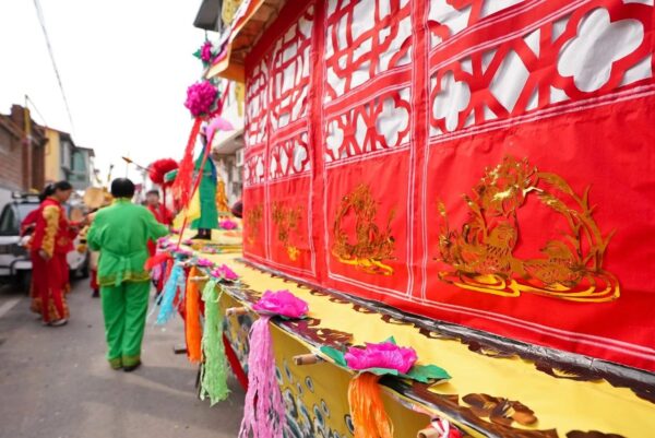 民俗盛宴！冀南新区闫浅村“耍旱船”活动盛大启航