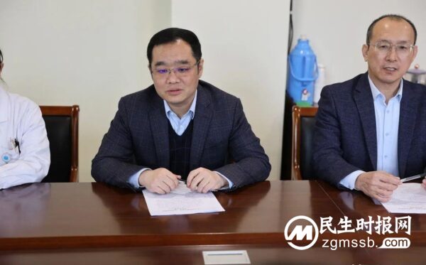 邯郸市卫健委主任李小静莅临邯郸明仁医院调研指导工作