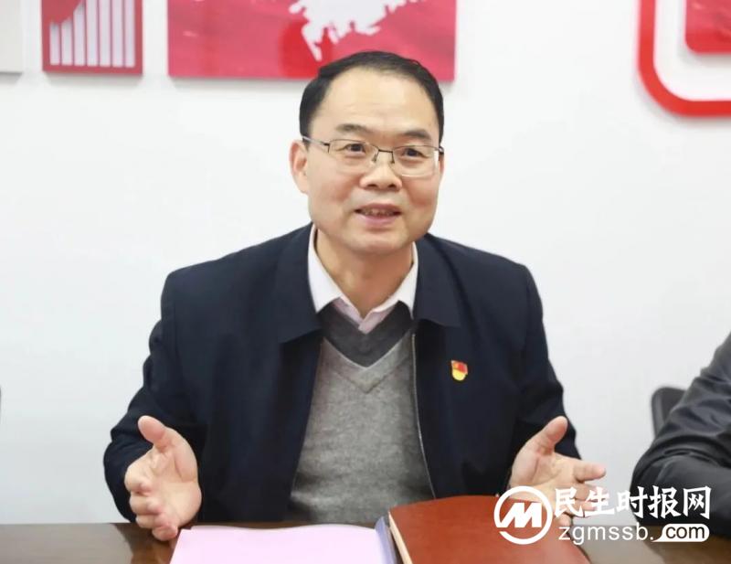 湘潭市卫健委党委副书记、副主任赵文著指导市中心医院门诊一党支部组织生活会 湘潭市卫健委党委副书记、副主任赵文著指导市中心医院门诊一党支部组织生活会