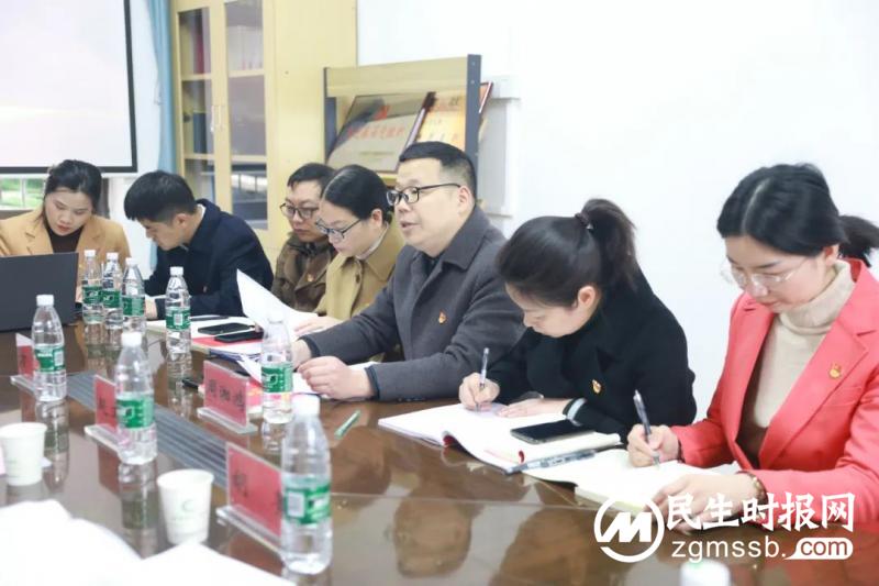 湘潭市卫健委党委副书记、副主任赵文著指导市中心医院门诊一党支部组织生活会 湘潭市卫健委党委副书记、副主任赵文著指导市中心医院门诊一党支部组织生活会