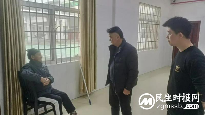 【心连心走基层、面对面解难题】老周要有新身份了! 【心连心走基层、面对面解难题】老周要有新身份了!