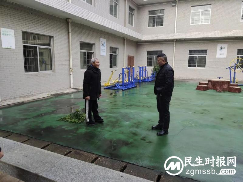 【心连心走基层、面对面解难题】老周要有新身份了! 【心连心走基层、面对面解难题】老周要有新身份了!