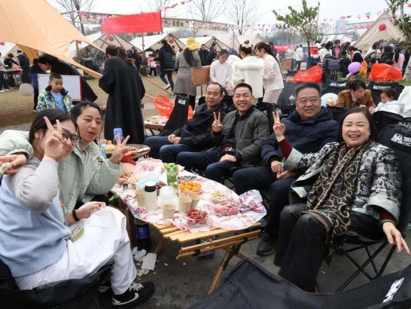 春日悦游 共赴美好—— 湘潭市中医医院举办2025年“三八”国际妇女节春游活动 春日悦游 共赴美好—— 湘潭市中医医院举办2025年“三八”国际妇女节春游活动
