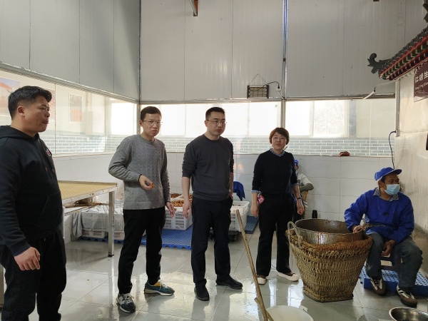 省股权交易中心调研巧家万华食品，共探非遗红糖新程