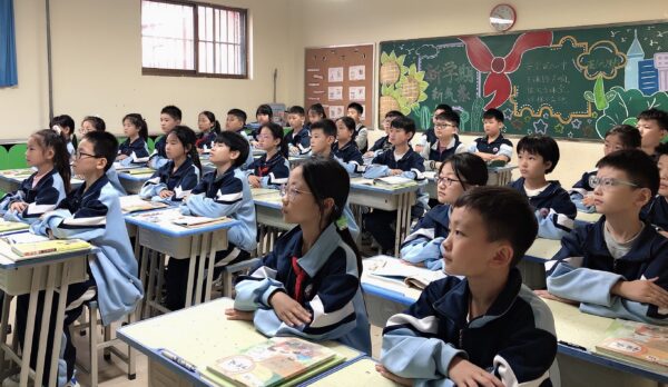 国家因“你”而不凡——七色光古赵书苑小学国家安全日主题活动