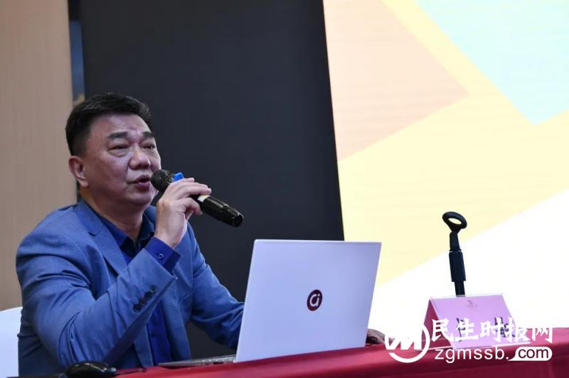 【杨氏正骨·论剑岐黄】这场学术盛宴很燃!——首届“杨氏正骨”培训班在湘潭举行 【杨氏正骨·论剑岐黄】这场学术盛宴很燃!——首届“杨氏正骨”培训班在湘潭举行