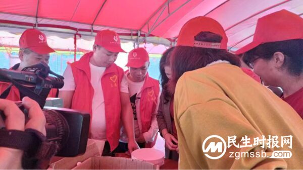 传承民俗文化 弘扬孝老爱亲