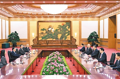 习近平会见马英九一行