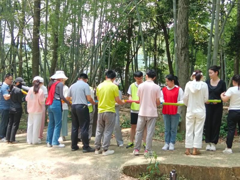 弘扬五四精神 传承创新发展——湘潭市中医医院开展纪念五四运动105周年主题团日活动 弘扬五四精神 传承创新发展——湘潭市中医医院开展纪念五四运动105周年主题团日活动