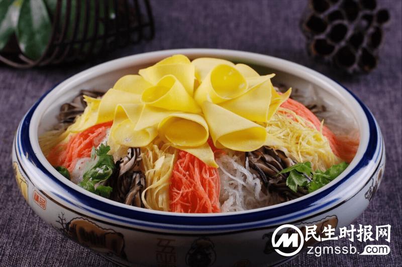 河南的八道名菜，外地旅游的朋友一定要尝尝！