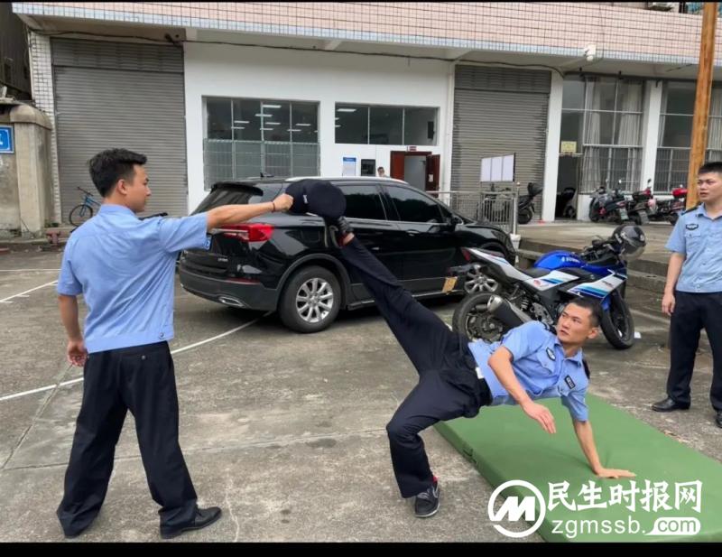 实战化训练成果巩固年 | 实战练就精兵 忠诚铸造警魂 实战化训练成果巩固年 | 实战练就精兵 忠诚铸造警魂