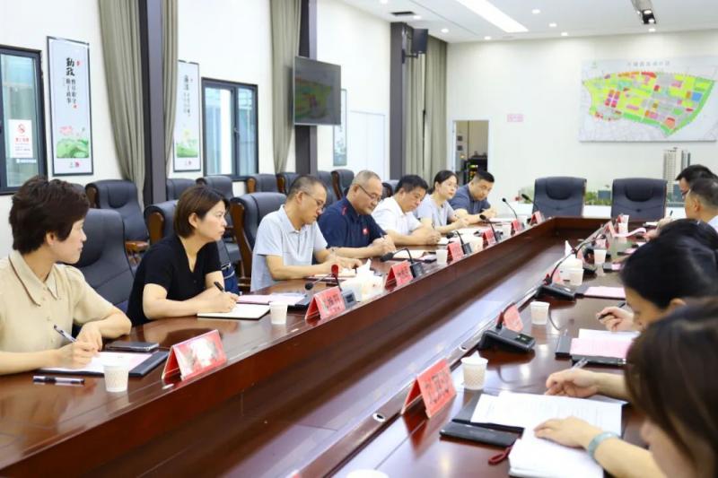 共交流、互借鉴、促发展丨益阳市第四人民医院、益阳市第一中医医院一行来院参观交流 共交流、互借鉴、促发展丨益阳市第四人民医院、益阳市第一中医医院一行来院参观交流