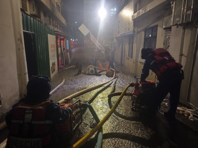 暴雨突袭 昭通消防紧急出动 救援疏散被困群众50余人