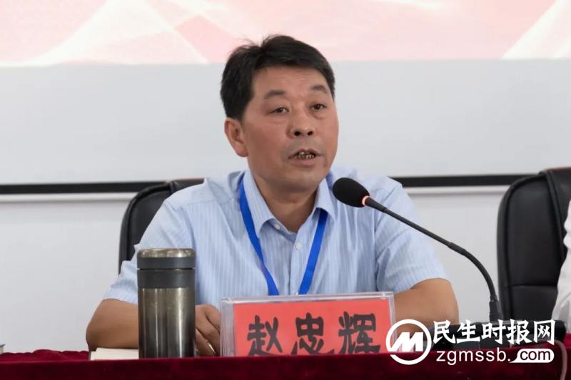 致敬医师节,最美“医”瞬间——湘潭市中医医院隆重庆祝第六届“中国医师节” 致敬医师节,最美“医”瞬间——湘潭市中医医院隆重庆祝第六届“中国医师节”