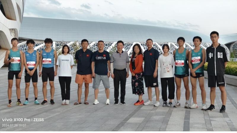 喜报 湘潭市一中教育集团两校参加中国中学生田径锦标赛获得喜人成绩 喜报 湘潭市一中教育集团两校参加中国中学生田径锦标赛获得喜人成绩