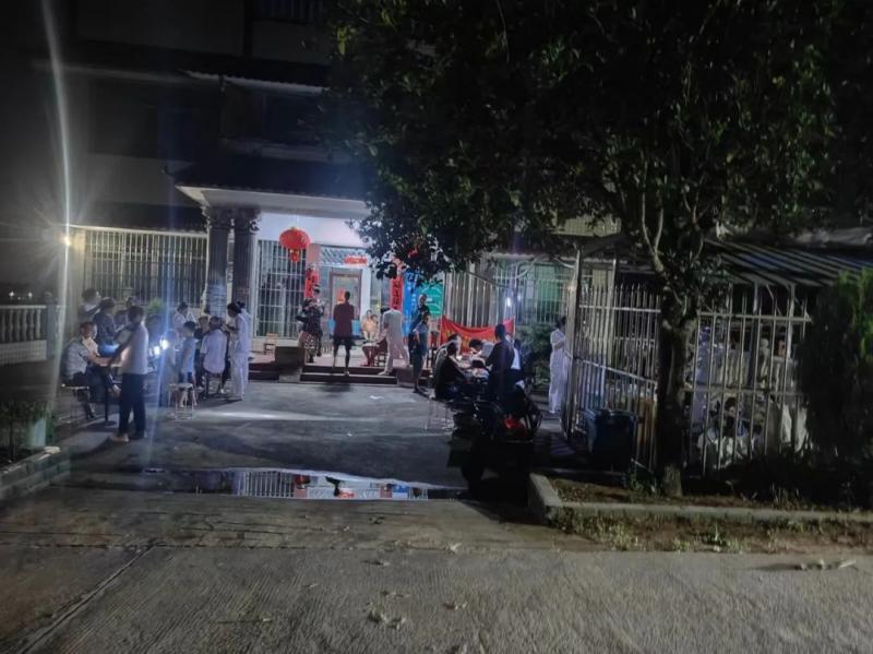 【中医服务】中医药文化夜市进乡村,为灾后群众纾难解困 【中医服务】中医药文化夜市进乡村,为灾后群众纾难解困