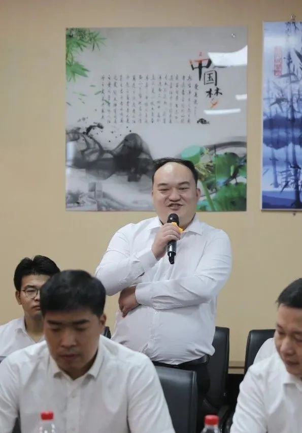 【崇尚人文精神,彰显医者仁心】湘潭县人民医院召开第七届中国医师节座谈会暨表彰大会 【崇尚人文精神,彰显医者仁心】湘潭县人民医院召开第七届中国医师节座谈会暨表彰大会