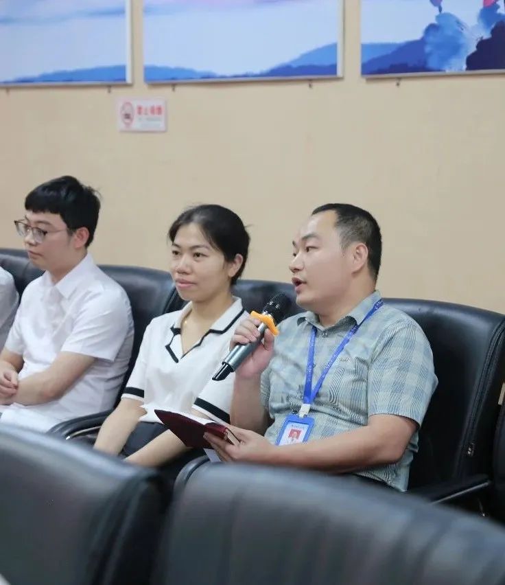 【崇尚人文精神,彰显医者仁心】湘潭县人民医院召开第七届中国医师节座谈会暨表彰大会 【崇尚人文精神,彰显医者仁心】湘潭县人民医院召开第七届中国医师节座谈会暨表彰大会