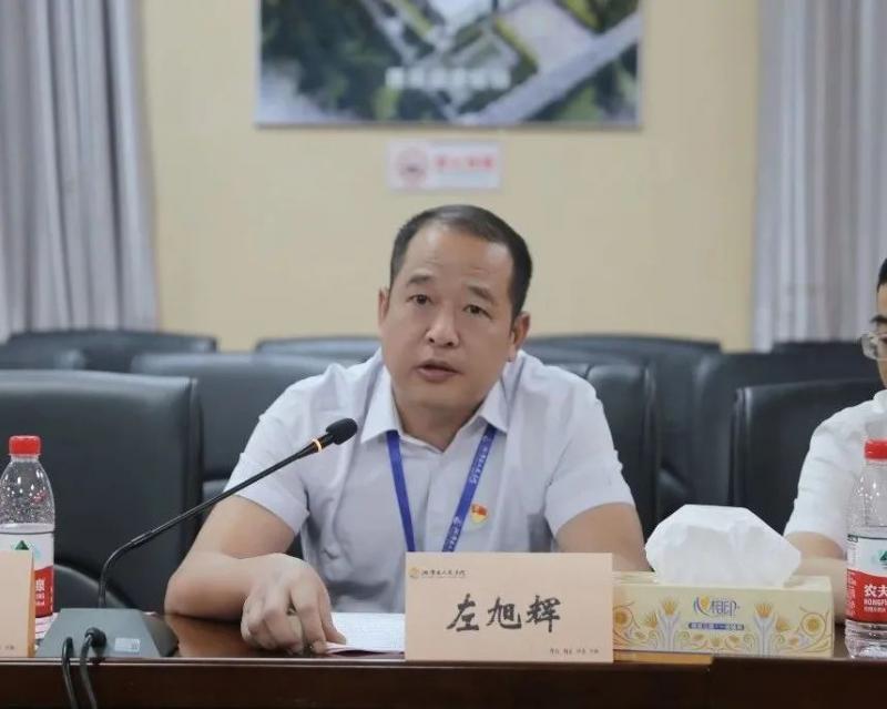 【崇尚人文精神,彰显医者仁心】湘潭县人民医院召开第七届中国医师节座谈会暨表彰大会 【崇尚人文精神,彰显医者仁心】湘潭县人民医院召开第七届中国医师节座谈会暨表彰大会