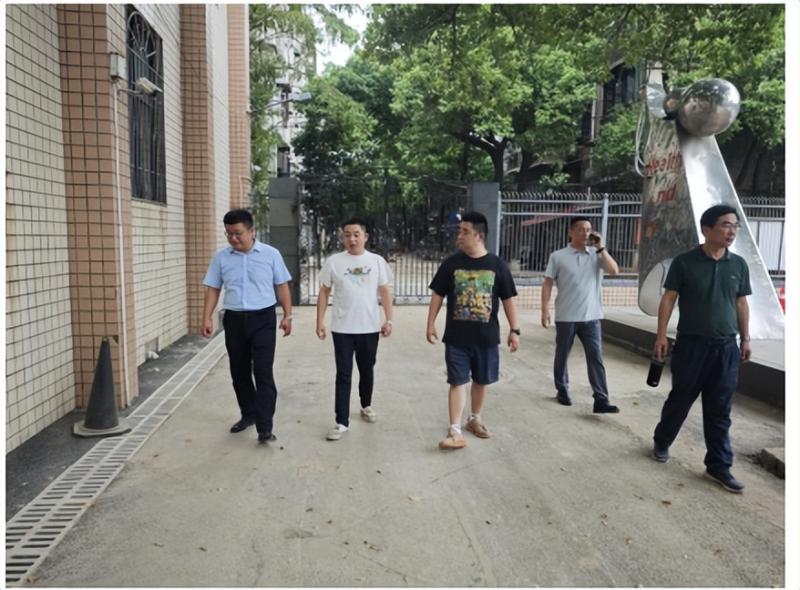 排查除隐患 筑牢安全线 ——湘潭市第二中学开展2024年秋季开学安全大排查 排查除隐患 筑牢安全线 ——湘潭市第二中学开展2024年秋季开学安全大排查
