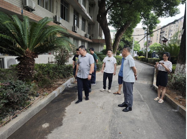 排查除隐患 筑牢安全线 ——湘潭市第二中学开展2024年秋季开学安全大排查 排查除隐患 筑牢安全线 ——湘潭市第二中学开展2024年秋季开学安全大排查