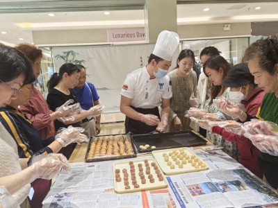 明通路社区开展“月圆中秋暖 共筑巾帼情”主题活动