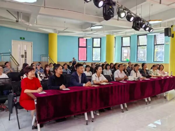 多方携手促成长 科学教养向未来
