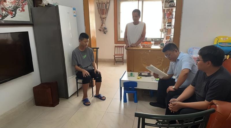 “新”相遇,“心”相逢 —— 湘潭市第二中学初一年级家访纪实 “新”相遇,“心”相逢 —— 湘潭市第二中学初一年级家访纪实