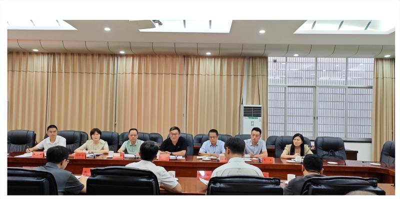 湘潭市数据局赴雨湖区开展“一体化数字化改革与 优化营商环境”专题调研 湘潭市数据局赴雨湖区开展“一体化数字化改革与 优化营商环境”专题调研