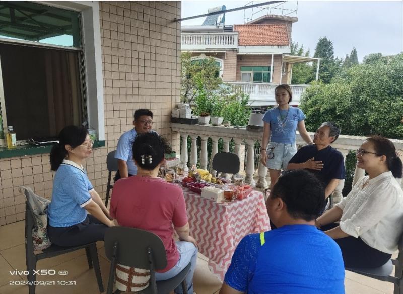 以“访”助成长,以“情”筑心桥 — 湘潭市第二中学初三年级家访纪实 以“访”助成长,以“情”筑心桥 — 湘潭市第二中学初三年级家访纪实