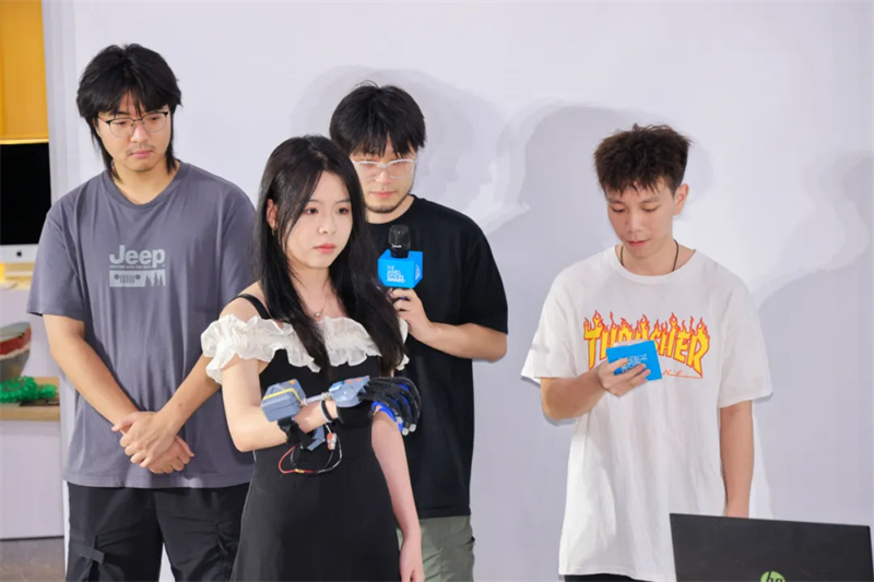 设计向善的注脚，是创造属于“人”的发明