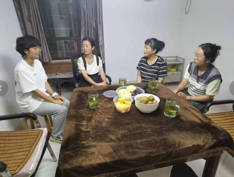 家访暖人心 共育促成长//湘潭市三中高一年级组周末家访 家访暖人心 共育促成长//湘潭市三中高一年级组周末家访