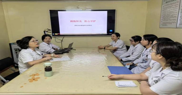 湘潭市中心医院正式启动「拥抱阳光 医心守护」关爱住院医师主题系列活动 湘潭市中心医院正式启动「拥抱阳光 医心守护」关爱住院医师主题系列活动