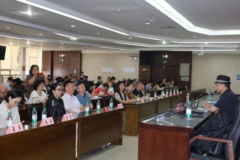 铸师德之基,强师风之魂——湘潭市第一中学开展2024年师德师风建设月系列活动 铸师德之基,强师风之魂——湘潭市第一中学开展2024年师德师风建设月系列活动