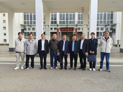 巧家县多部门联合突击检查巧家三中食堂