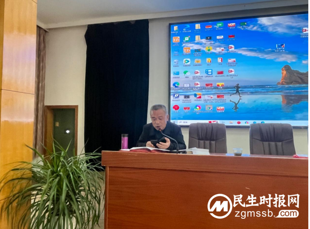 携手同行 共同成长 ——湘潭市第二中学青蓝工程师徒结对仪式 携手同行 共同成长 ——湘潭市第二中学青蓝工程师徒结对仪式