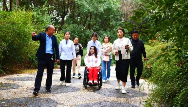 传递冠军力量！残奥冠军郭玲玲分享励志故事！