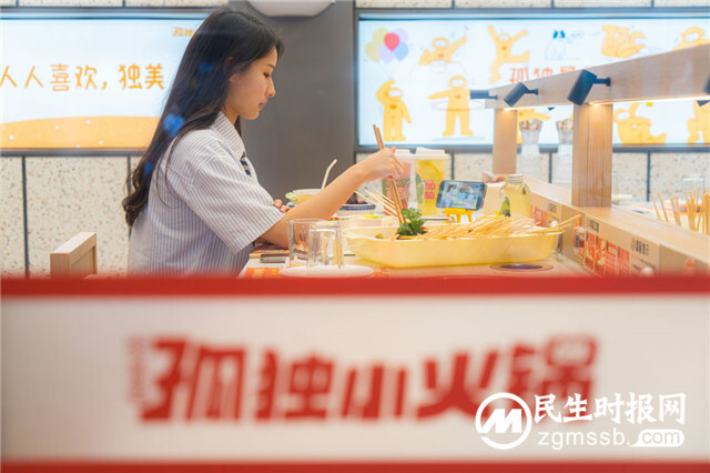 锅底5元起，人均只要50元！它要做“串串火锅界的萨莉亚”！