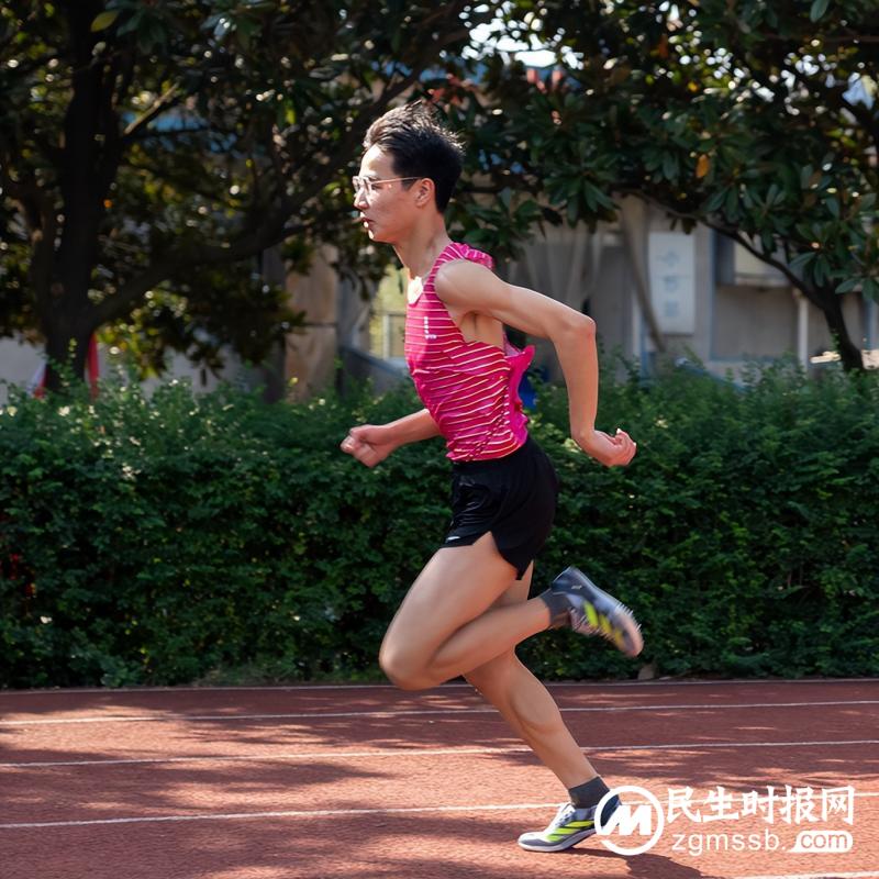 悦动青春,当“燃”不让——2023年湘潭凤凰中学校园运动会 悦动青春,当“燃”不让——2023年湘潭凤凰中学校园运动会